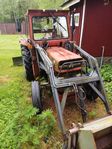 Gårds Traktor Ferguson 135