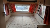 Liten husvagn KIP 37 EK