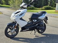  Yamaha Aerox - 2017 | 4-takt | Mycket fint skick 