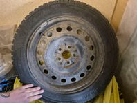 Vinterdäck nästan nya 205/55R16