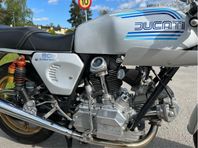 Ducati 900 Super Sport
