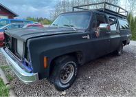 Chevrolet C10 Suburban 5.7 V8 Hydra-Matic