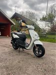 Yamaha Neos 4 2018/2019