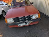 Opel Kadett 1300 S 3-dörrars Halvkombi 1.3