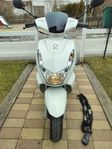 Peugeot Kisbee 2017