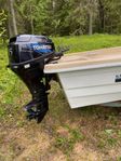 Båt med motor