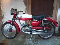 Benelli 1967 moped direktimport