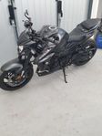 suzuki gsx-s750