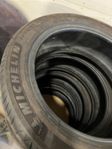 Däck Michelin Primacy 4 SUV 235/50-19