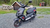 Peugeot Speedfight 4 Total