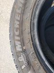 Michelin Cross Climate 235/60 18