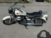 Moto guzzi California