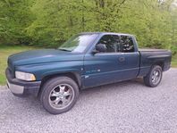 Dodge Ram 1500 -98 A-traktor säljes