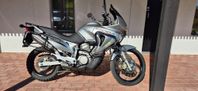Honda Transalp XL650V