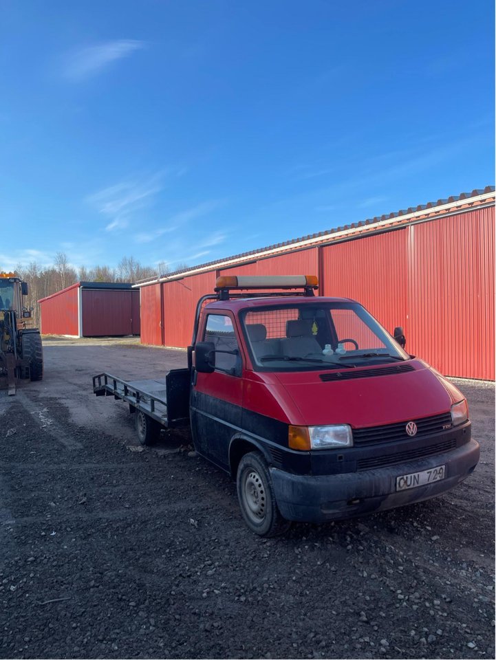 VW Transporter 2.5 TDI biltra...