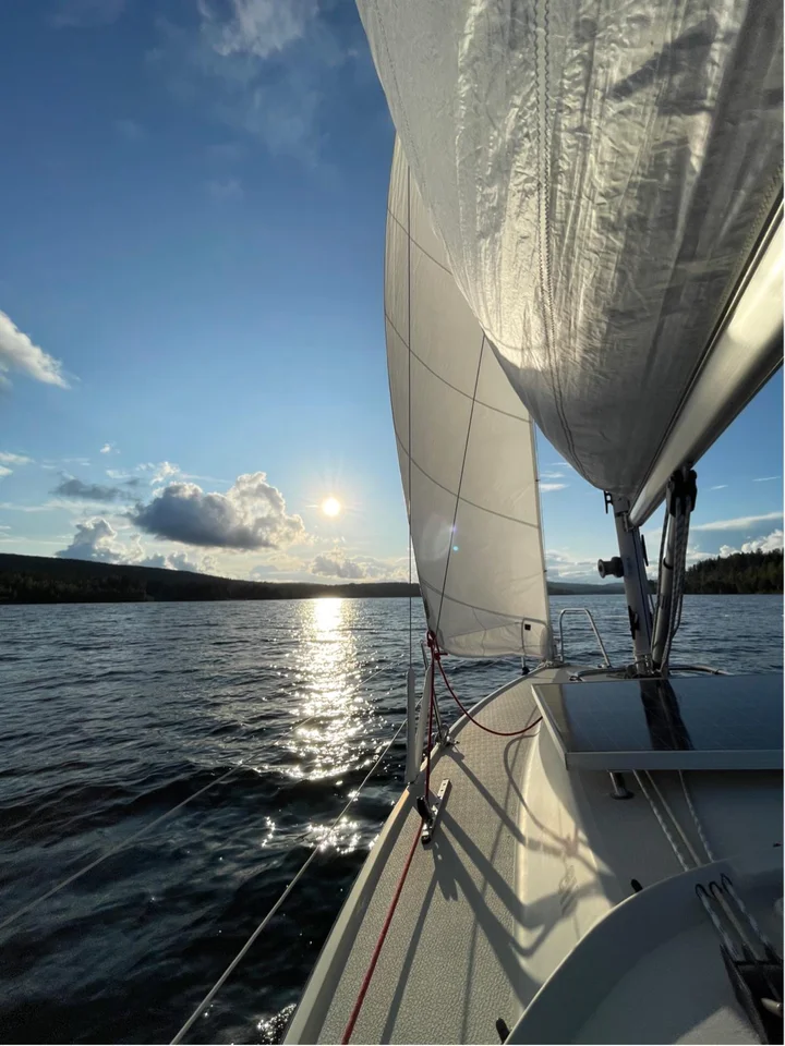 Maxi 68 image