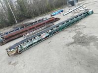 Flera olika band-transportörer och skruv-transportörer 