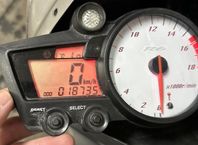 Yamaha R6 RJ05 Hastighetsmätare