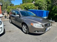 Volvo V70 2.4D Geartronic Momentum