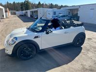 Mini Cooper One Cabrio – Perfekt för sommarens äventyr!