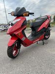 Största EU-moped klass 2 kör kort fria i Sverige