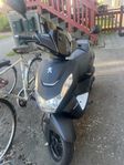Peugeot Kisbee Mad black 