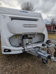 Polar 680 BQDA Selected 2022 Dometic Airpro 500 Markis