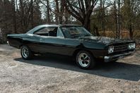Plymouth Satellite