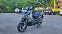 Yamaha Aerox R4T