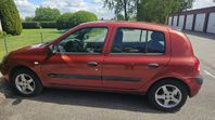 Renault Clio 5-dörrars Halvkombi 1.2 Expression Euro 4