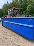  Stor tracktor Cace med front lastare