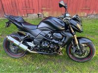 Kawasaki Z750R