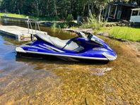 Yamaha WaveRunner FX SHO -11 med 80 trailer.