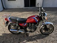 Yamaha XJ 400
