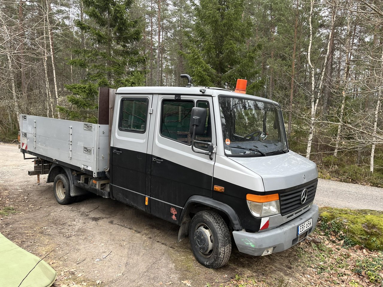 Mercedes Vario 513d tippflak ...