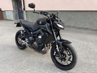 Yamaha mt09 2017 akrapovic