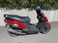 Klass 1 moped PGO Libra