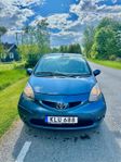 Toyota Aygo 5-dörrar 1.0 Automat nybesiktad och skattad