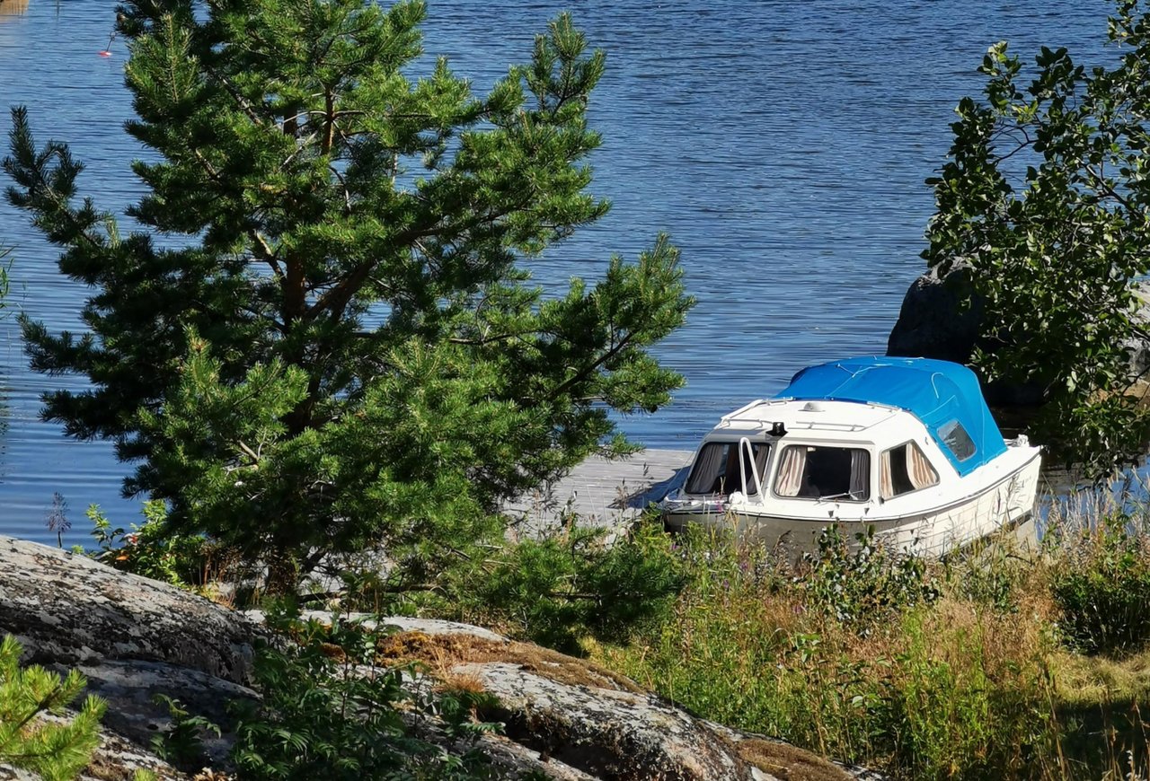 Uttern 560 HT med Evinrude 70...