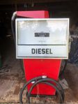 Bränslepump / diesel mack