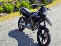 Viarelli Motard moped 2017