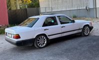 Mercedes-Benz w124 200e