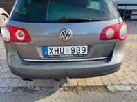 Volkswagen Passat Variant 2.0 FSI Trendline Euro 4