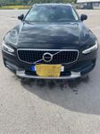 Volvo V90 Cross Country D4 AWD Geartronic Momentum