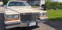 Cadillac Fleetwood Brougham 5.0 V8