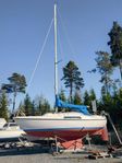 Hallberg-Rassy 26 från 1980 med nyare motor - 98 gångtimmar