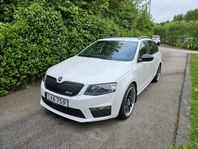 Skoda Octavia Kombi RS 4x4 2.0 TDI Premium Välutrustad