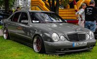 Mercedes-Benz E 270 CDI W210