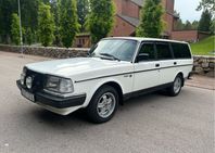 Volvo 245 240 Kombi 2.3 GL