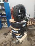 Nya däck ex Amarok 255/55-18. 5/120